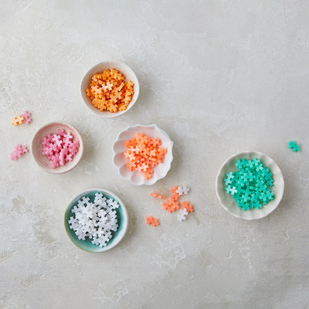 Open Play Tube - 240pc Pearl Mix(Open play tube 240pc pearl mix) Open Play Tube - 240pc Pearl Mix(Open Play Tube 240pc Pearl Mix) -Curious Bear Toys 05159 Tube 240pc Pearl Mix Lifestyle 1 2048x cf8d0e9d 3e94 4a5f a72e de9b14ed32cf