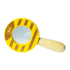 Discovery Magnifying Glass(Discovery Magnifying Glass) 4 Discovery Magnifying Glass(Discovery Magnifying Glass) -Curious Bear Toys 220034 Natural Discovery Wooden Magnifying Glass Bee 1024x1024 1