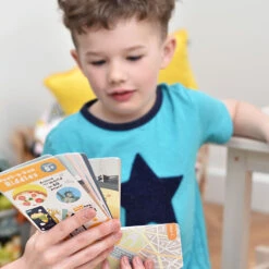 Peek-a-Boo Riddles | Banana Panda(Peek A Boo Riddles Banana Panda) -Curious Bear Toys 9788365773432 LS2