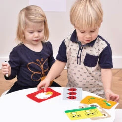 Let's Write And Wipe Animals | Banana Panda(Lets Write And Wipe Animals Banana Panda) -Curious Bear Toys 9788365773678 LS2