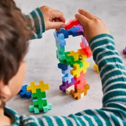 Learn To Build BIG - Colorverse | Plus-Plus(Learn To Build Big Colorverse Plus Plus) -Curious Bear Toys PHO03998 BIG Colorverse Lifestyle1 LoRes 250522 RS 1