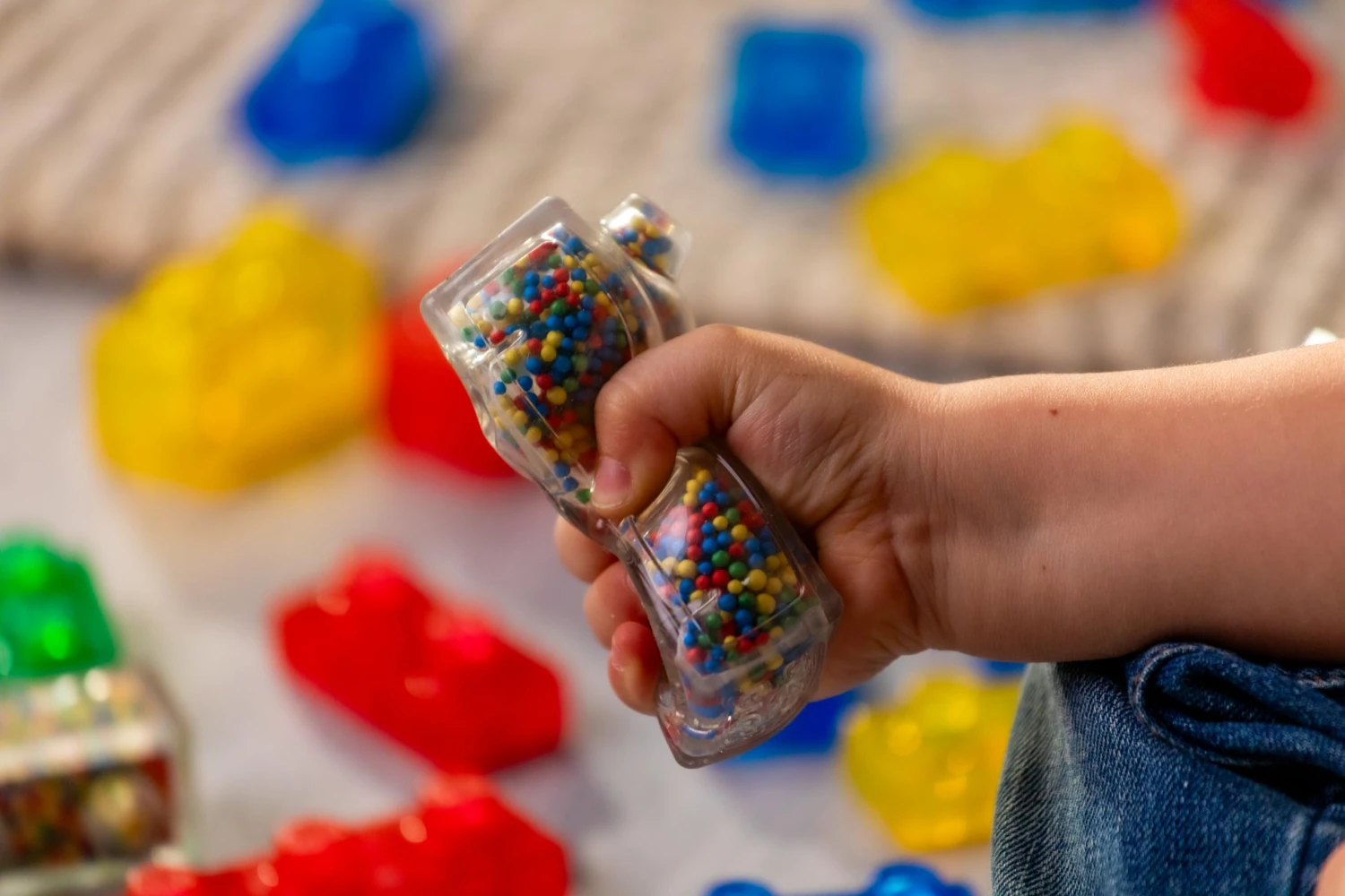 Jelly Blox - Blind Bag(Jelly blox blind bag) Goliath Games Jelly Blox - Blind Bag(Jelly Blox Blind Bag) -Curious Bear Toys