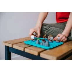 Pirates Crossfire | Smart Games(Pirates Crossfire Smart Games) -Curious Bear Toys sg 094 pirates crossfire kid 2 1