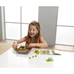 Squirrels Go Nuts | Smart Games(Squirrels Go Nuts Smart Games) 8 Squirrels Go Nuts | Smart Games(Squirrels Go Nuts Smart Games) -Curious Bear Toys sg 425 squirrels go nuts girl 1 3