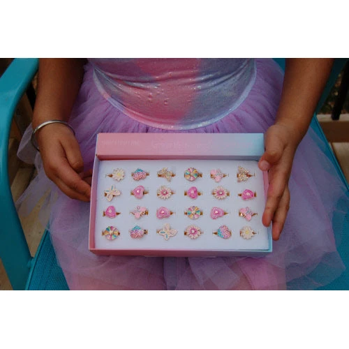 Spinner Fidget Ring - Assorted(Spinner fidget rings) Great Pretenders Spinner Fidget Ring - Assorted(Spinner Fidget Rings) -Curious Bear Toys ssi 14272 84521